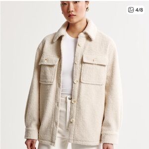 NEW Abercrombie Women's Cream Sherpa shacket